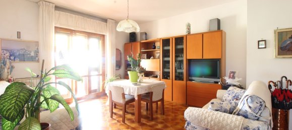 Apartamento de 4 habitaciónes en Monsummano Terme, Italy No. 274860 22
