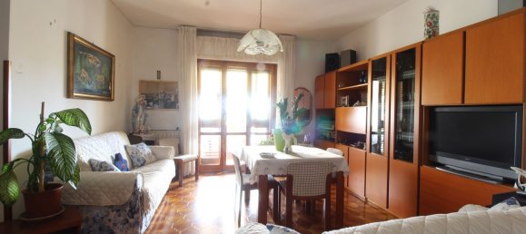 Apartamento de 4 habitaciónes en Monsummano Terme, Italy No. 274860 16