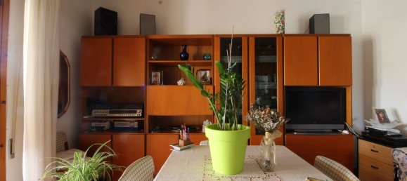 Apartamento de 4 habitaciónes en Monsummano Terme, Italy No. 274860 19