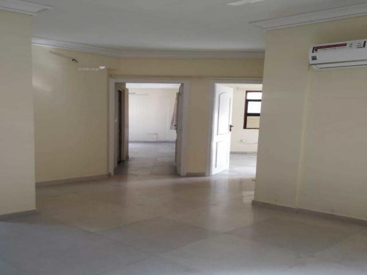 2 bedrooms House in Mumbai, India No. 23342