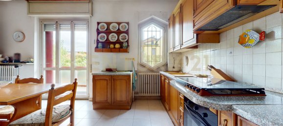 Villa T3 em Rho, Italy N.º 265442 10