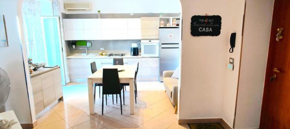 Apartamento de 3 dormitorios en Foggia, Italy No. 315876 5