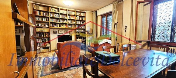 Apartamento T3 em Florence, Italy N.º 337598 3