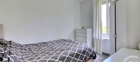 3 bedrooms Townhouse in Esternay, France No. 83194 9