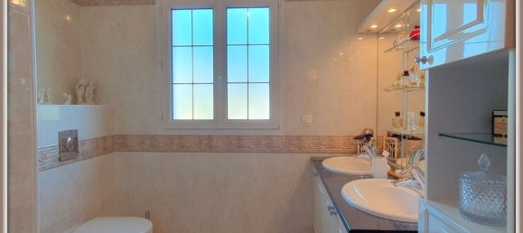 5 غرف نوم منزل في Sainte-Savine, France رقم 154851 11