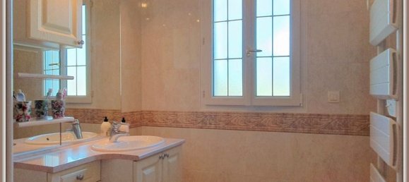 5 غرف نوم منزل في Sainte-Savine, France رقم 154851 20