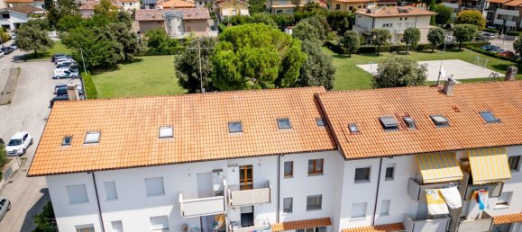 6 bedrooms Duplex in Fano, Italy No. 340447 4