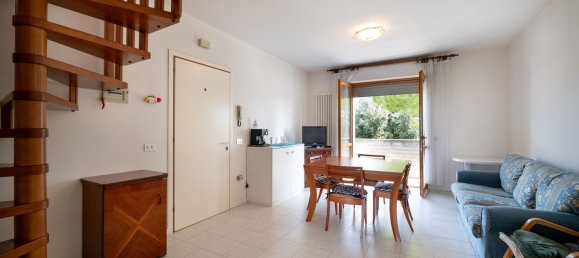 6 bedrooms Duplex in Fano, Italy No. 340447 9