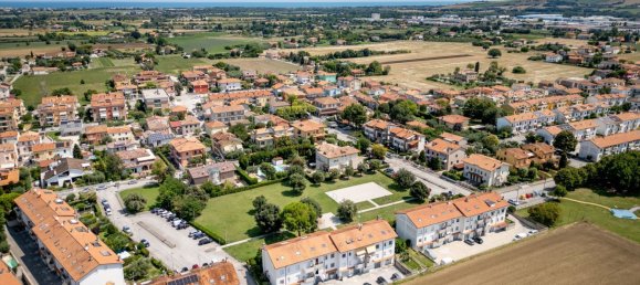 6 bedrooms Duplex in Fano, Italy No. 340447 5