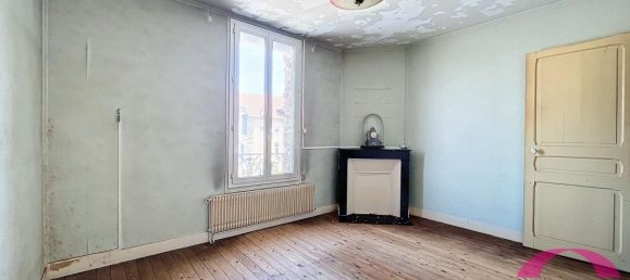 3 bedrooms House in Vert-le-Petit, France No. 180445 6