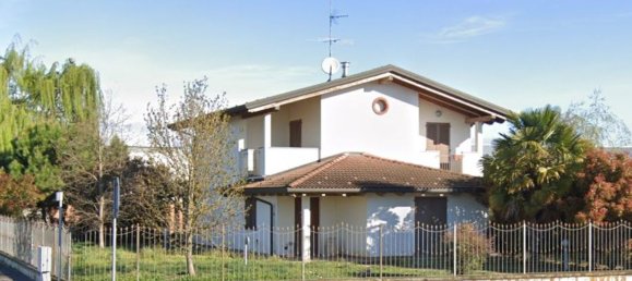 8-Zimmer Villa in Caresanablot, Italy, Nr. 13354 3