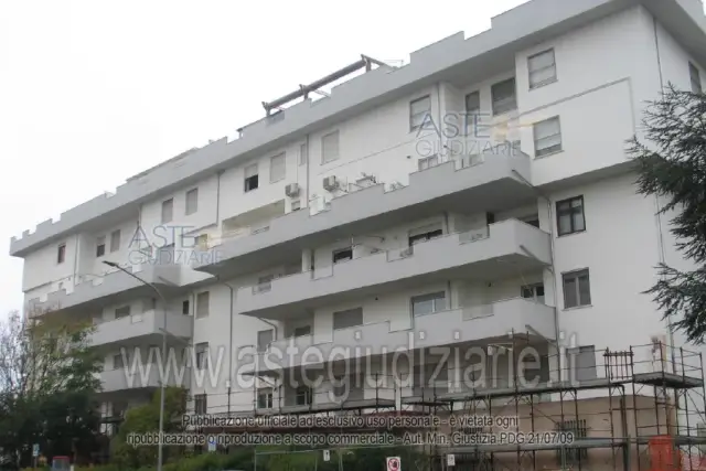 7 rooms Apartment in Nuoro, Italy No. 145701