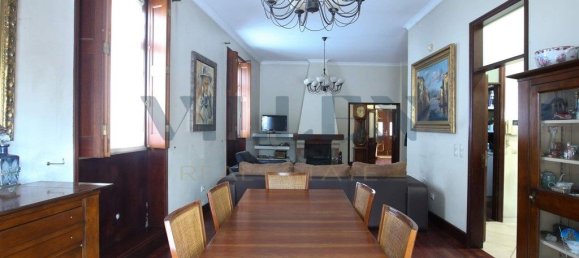 7 bedrooms House in Porto, Portugal No. 250044 5