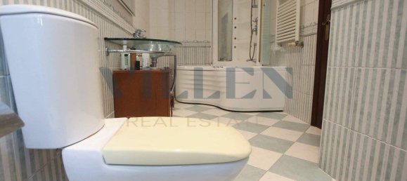 7 bedrooms House in Porto, Portugal No. 250044 17