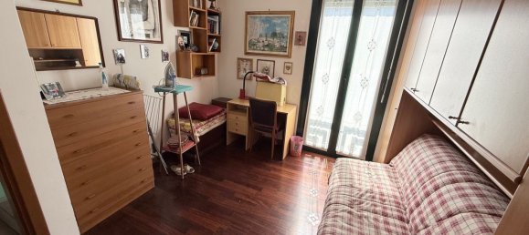 3 rooms Apartment in Bergamo, Italy No. 258844 33