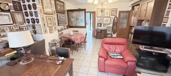 3 rooms Apartment in Bergamo, Italy No. 258844 13