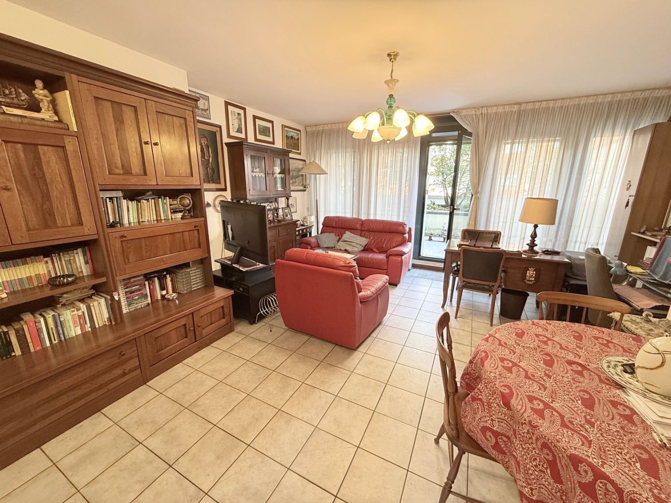 3 rooms Apartment in Bergamo, Italy No. 258844