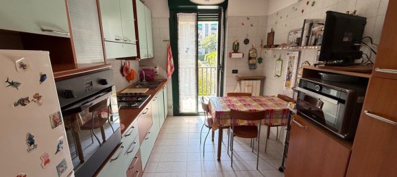 3 rooms Apartment in Bergamo, Italy No. 258844 7