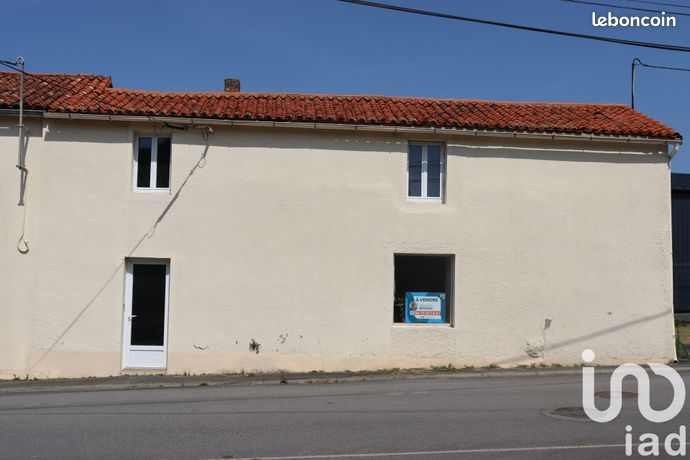 2-Zimmer Haus in Deux-Sevres, France, Nr. 301897