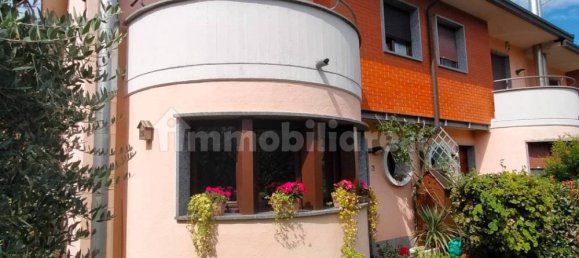 3 chambres Maison à Castronno, Italy No. 264212 2