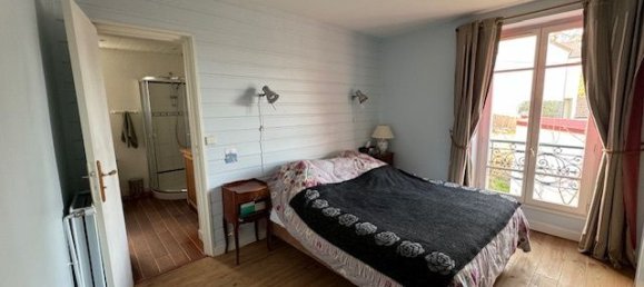 5 bedrooms House in Vernouillet, France No. 188336 13