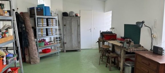 5 bedrooms House in Vernouillet, France No. 188336 27