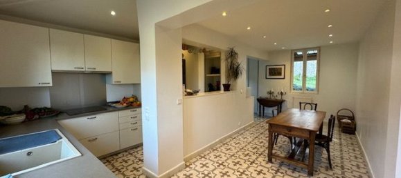 5 bedrooms House in Vernouillet, France No. 188336 10