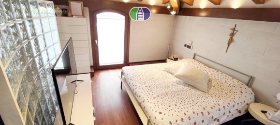 6 Schlafzimmer Haus in Fiesso d'Artico, Italy, Nr. 61765 5