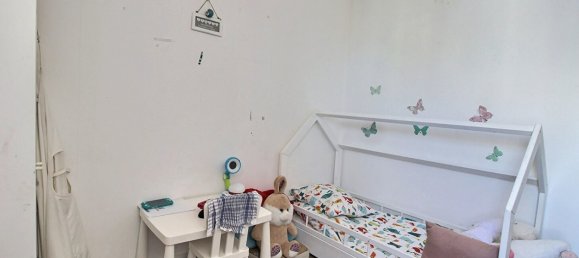 Apartamento de 3 dormitorios en Colombes, France No. 167875 14