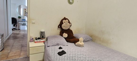 Apartamento de 3 dormitorios en Colombes, France No. 167875 8