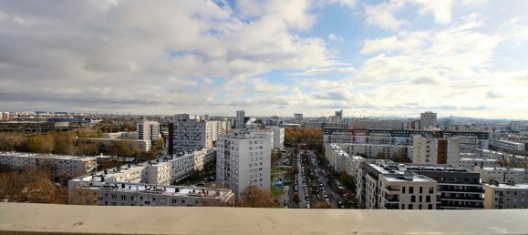 Apartamento de 3 dormitorios en Colombes, France No. 167875 12
