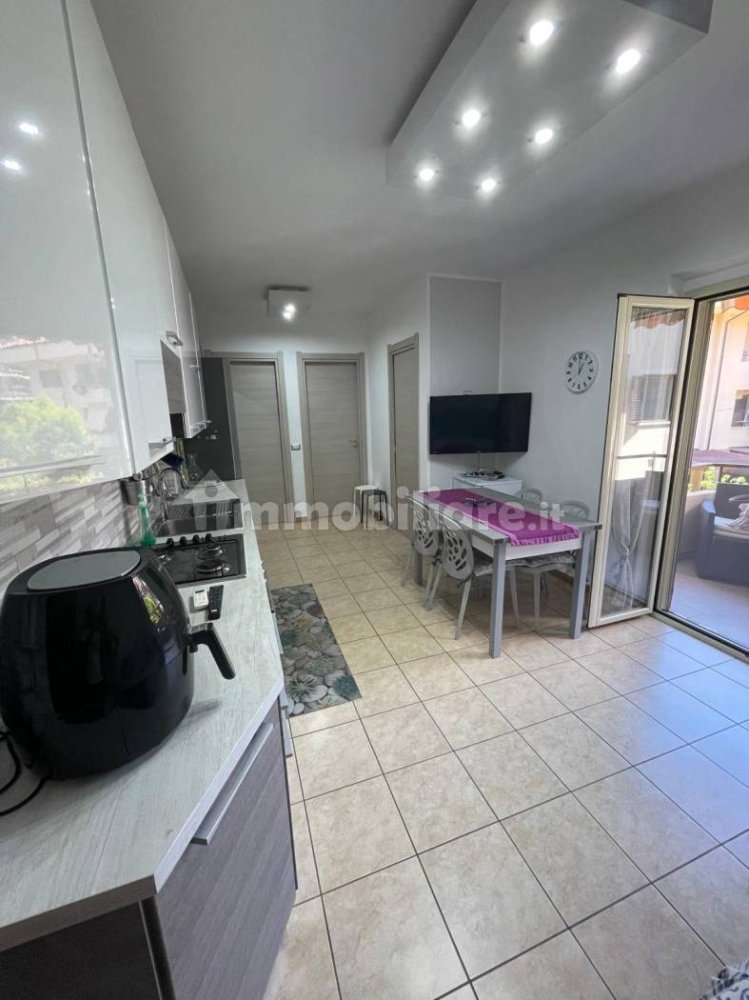 Apartamento de 2 dormitorios en Montauro, Italy No. 348012
