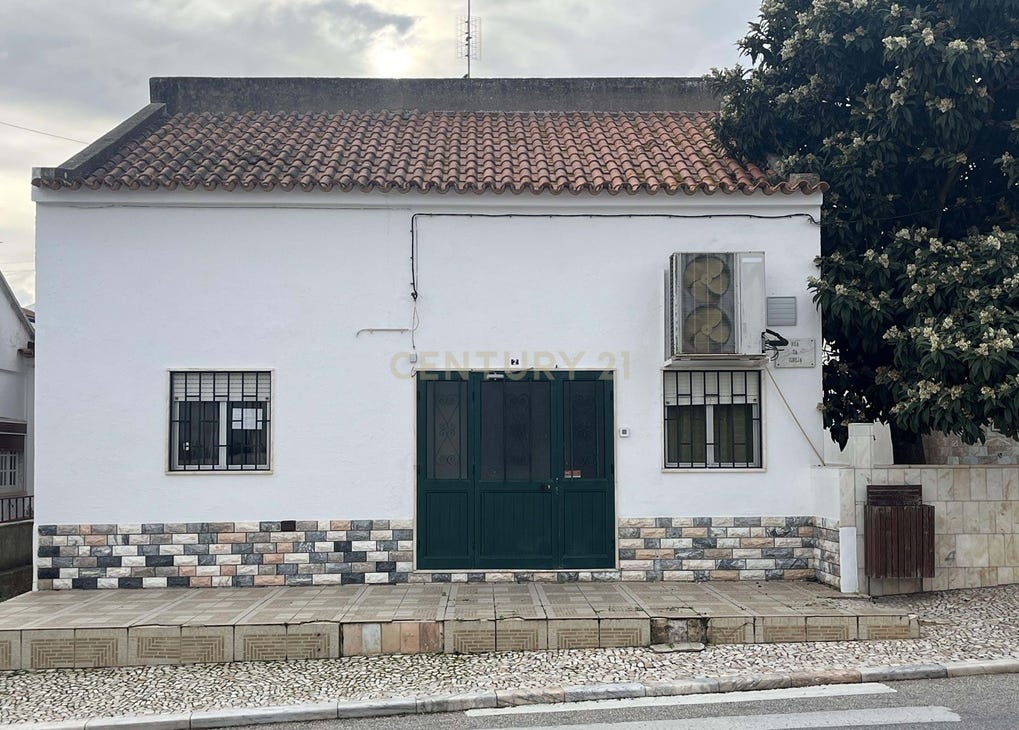 167m² Commercial property in Pardais, Portugal No. 251708