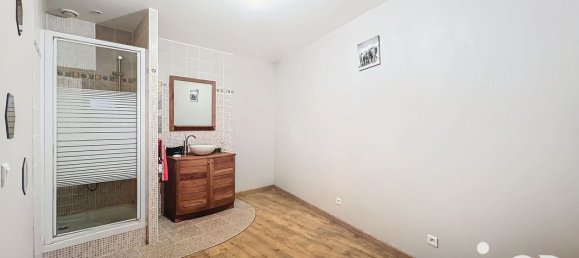 4 bedrooms House in Villampuy, France No. 43576 6