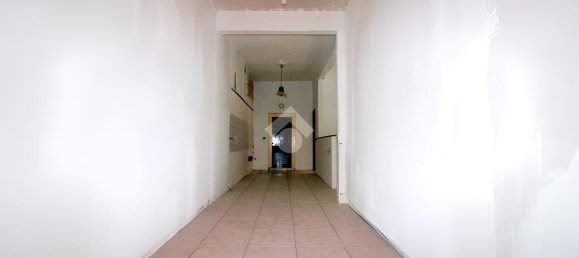 Квартира с 2 комнатами в Лучера, Италия № 109667 19