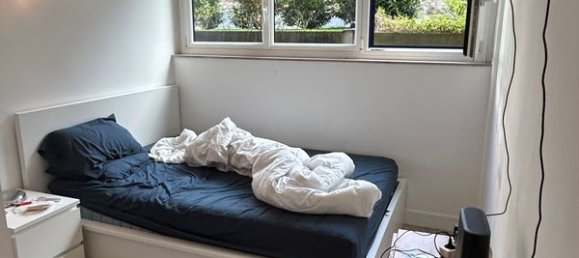 1 bedroom Apartment in Paris, France No. 324830 2