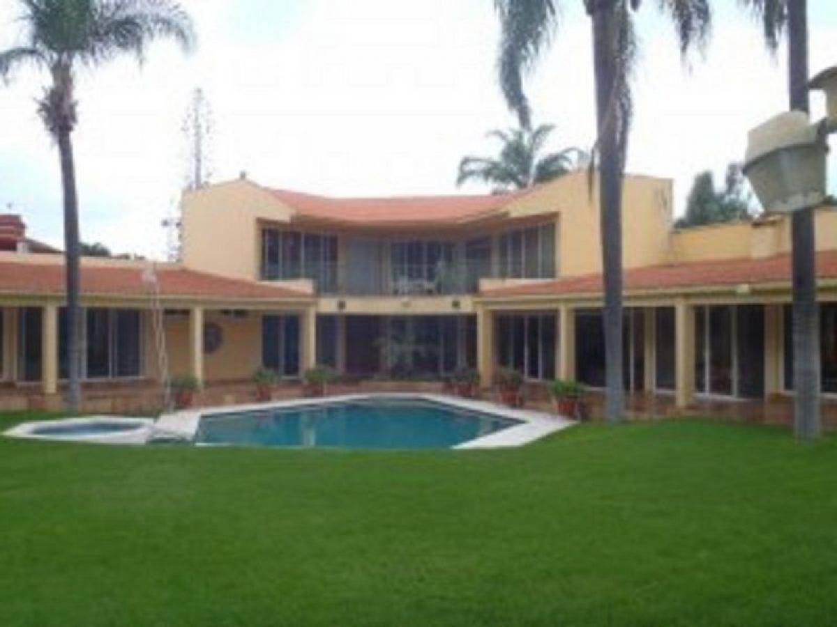 6 bedrooms House in Morelos, Mexico No. 168135