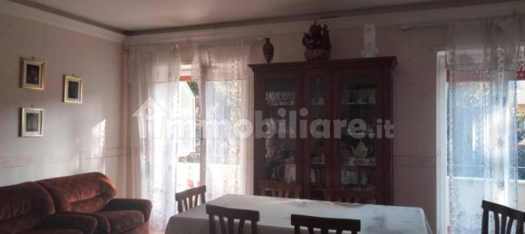Apartamento T2 em Genzano di Roma, Italy N.º 331606 5
