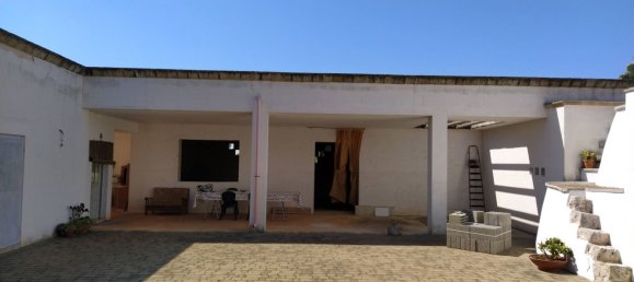 7 rooms Villa in San Vito dei Normanni, Italy No. 89492 6