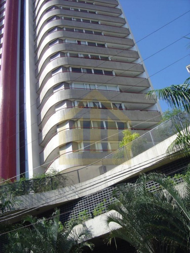 Apartamento de 4 dormitorios en Sao Paulo, Brazil No. 445420