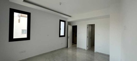 4 bedrooms Commercial property in Geroskípou, Cyprus No. 20712 15