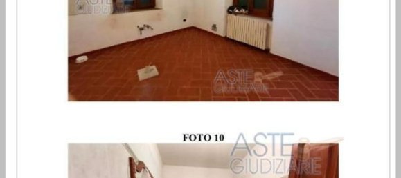 7-salle Appartement à Pescia, Italy No. 40767 20