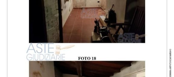 7-salle Appartement à Pescia, Italy No. 40767 11