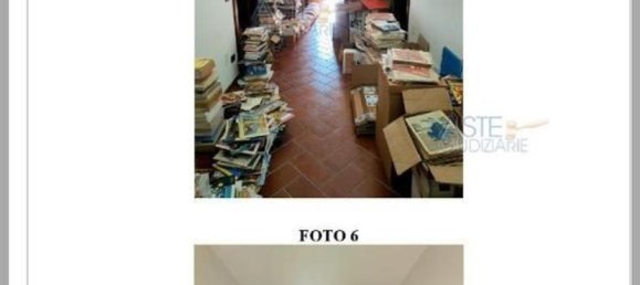 7-salle Appartement à Pescia, Italy No. 40767 30