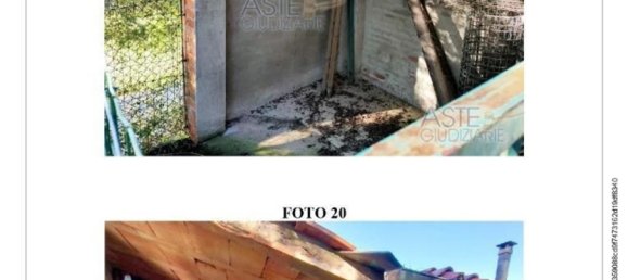 7-salle Appartement à Pescia, Italy No. 40767 12