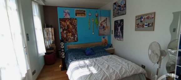 5 Schlafzimmer Haus in Laval, France, Nr. 307614 3