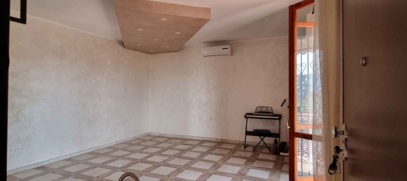 4 bedrooms Apartment in Campagna, Italy No. 332928 8