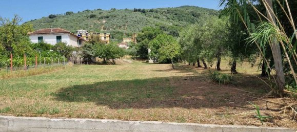 4 bedrooms Apartment in Campagna, Italy No. 332928 2