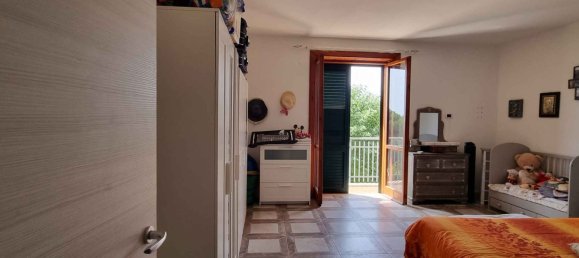 4 bedrooms Apartment in Campagna, Italy No. 332928 20