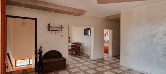 4 bedrooms Apartment in Campagna, Italy No. 332928 10